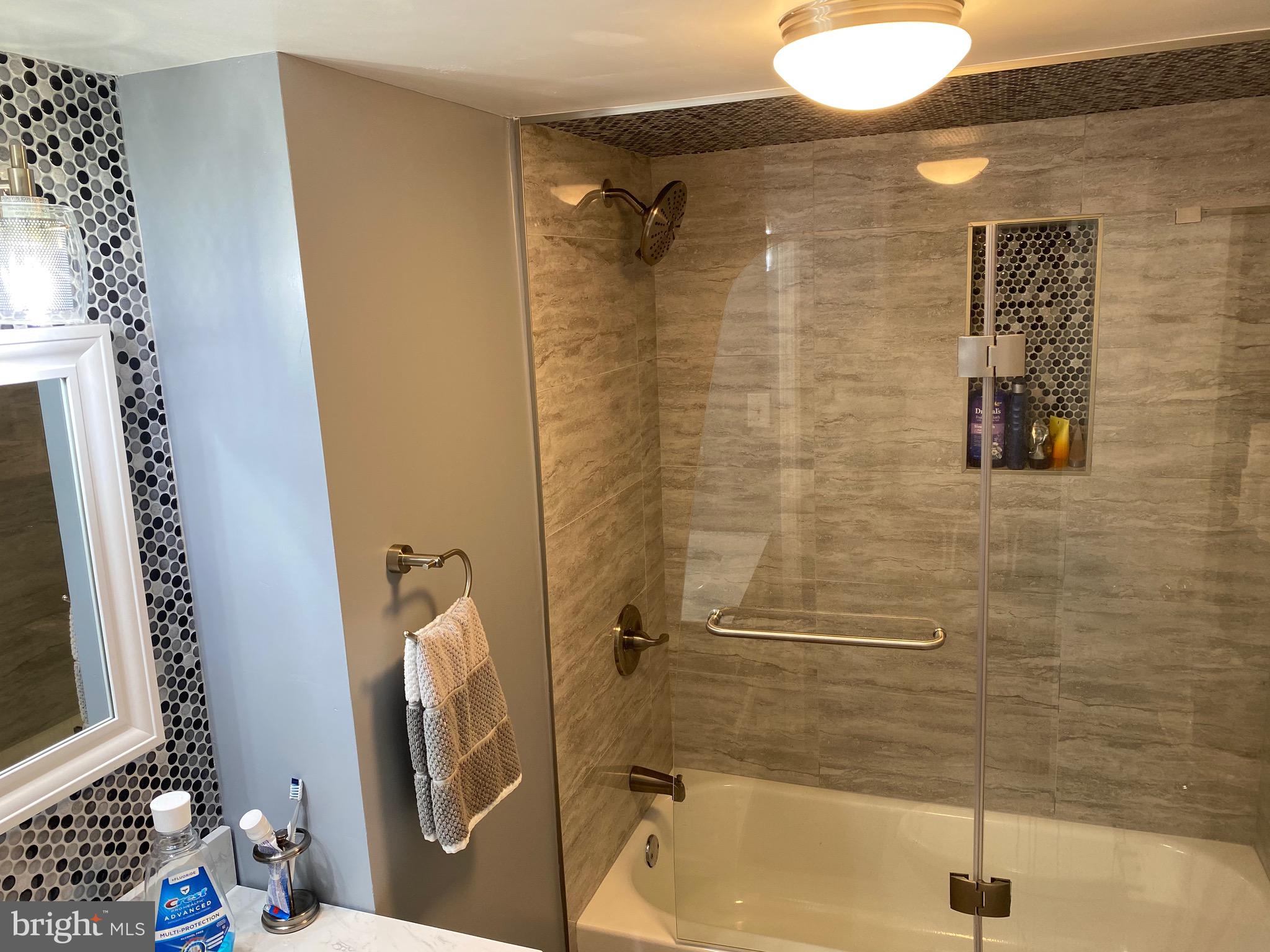 2101 Welsh Road, Unit 2 Philadelphia, PA 19115 - Photo 15 of 27 Gallery Image 15