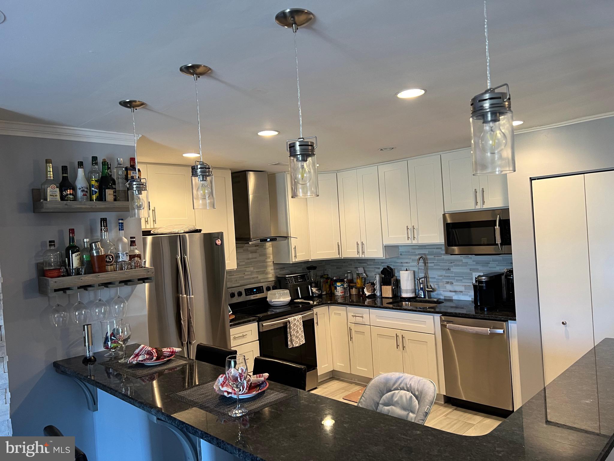 2101 Welsh Road, Unit 2 Philadelphia, PA 19115 - Photo 3 of 27 Gallery Image 3