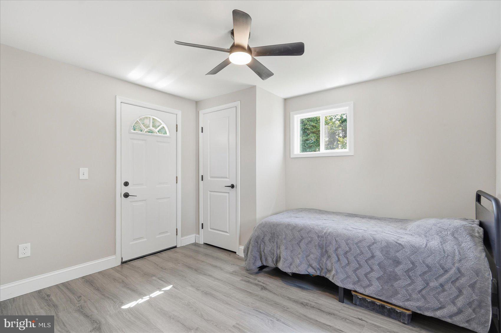 825 Martin Road Essex, MD 21221 - Photo 13 of 37
