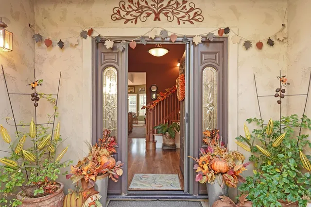 a outdoor space with lots of furniture and windows