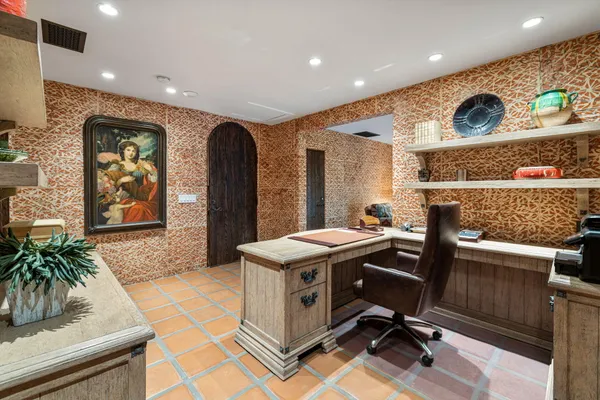 $30,000 | 535 North Belardo Road, Palm Springs, CA 92262