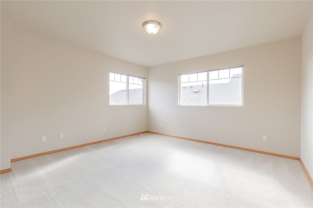 5931 Northeast 1st Court Renton, WA 98059 - Photo 23 of 33 Gallery Image 23