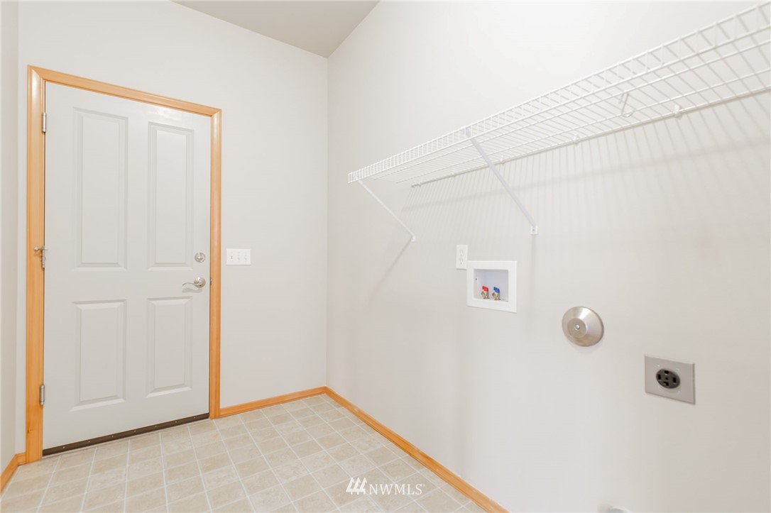 5931 Northeast 1st Court Renton, WA 98059 - Photo 29 of 33 Gallery Image 29