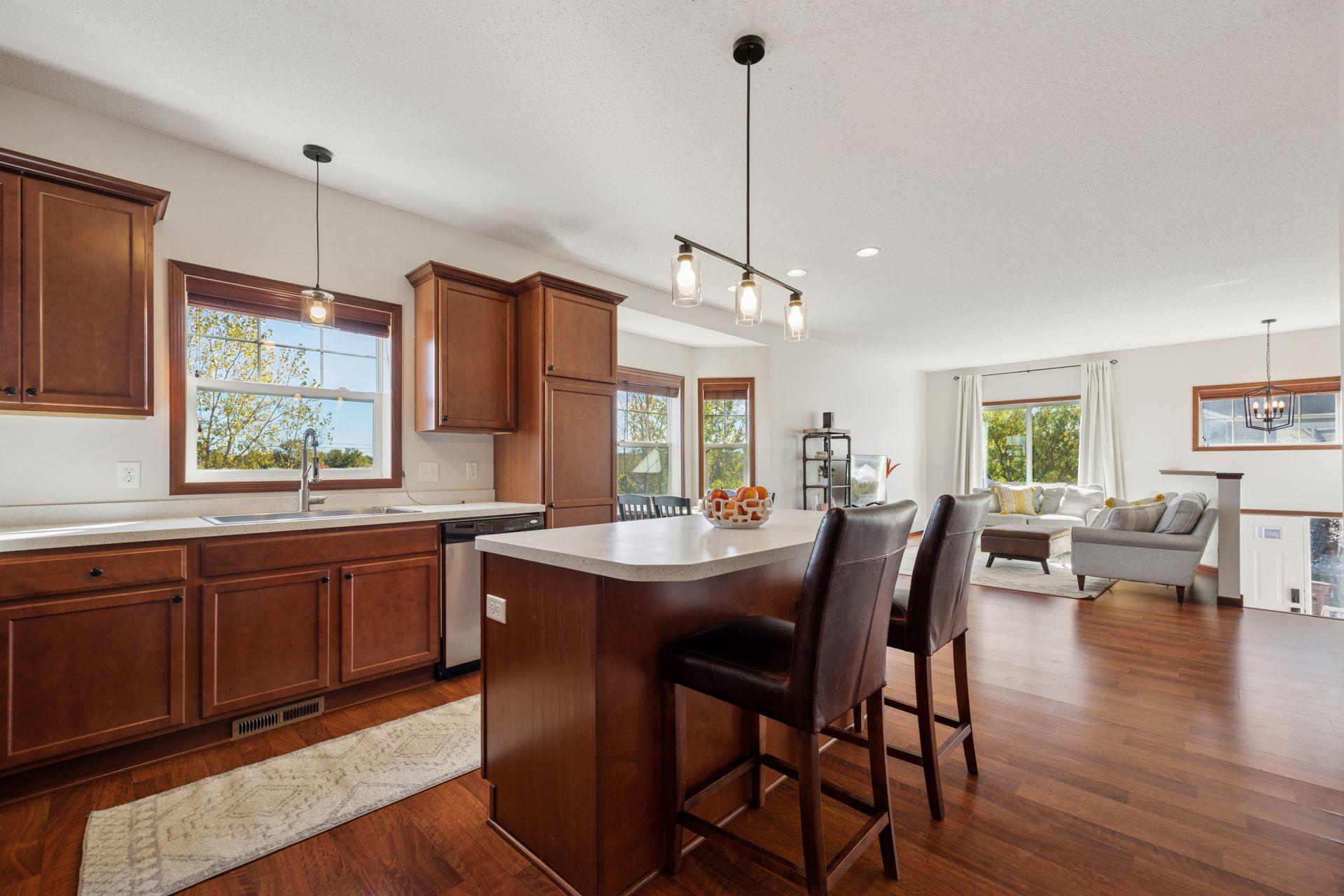 13237 Virginia Avenue South Savage, MN 55378 - Photo 5 of 26