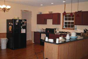 1004 McFadden Ridge Road Bedford, IN 47421 - Photo 3 of 8