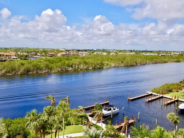 $7,950 | 4101 North Ocean Boulevard, Unit 703, Boca Raton, FL 33431