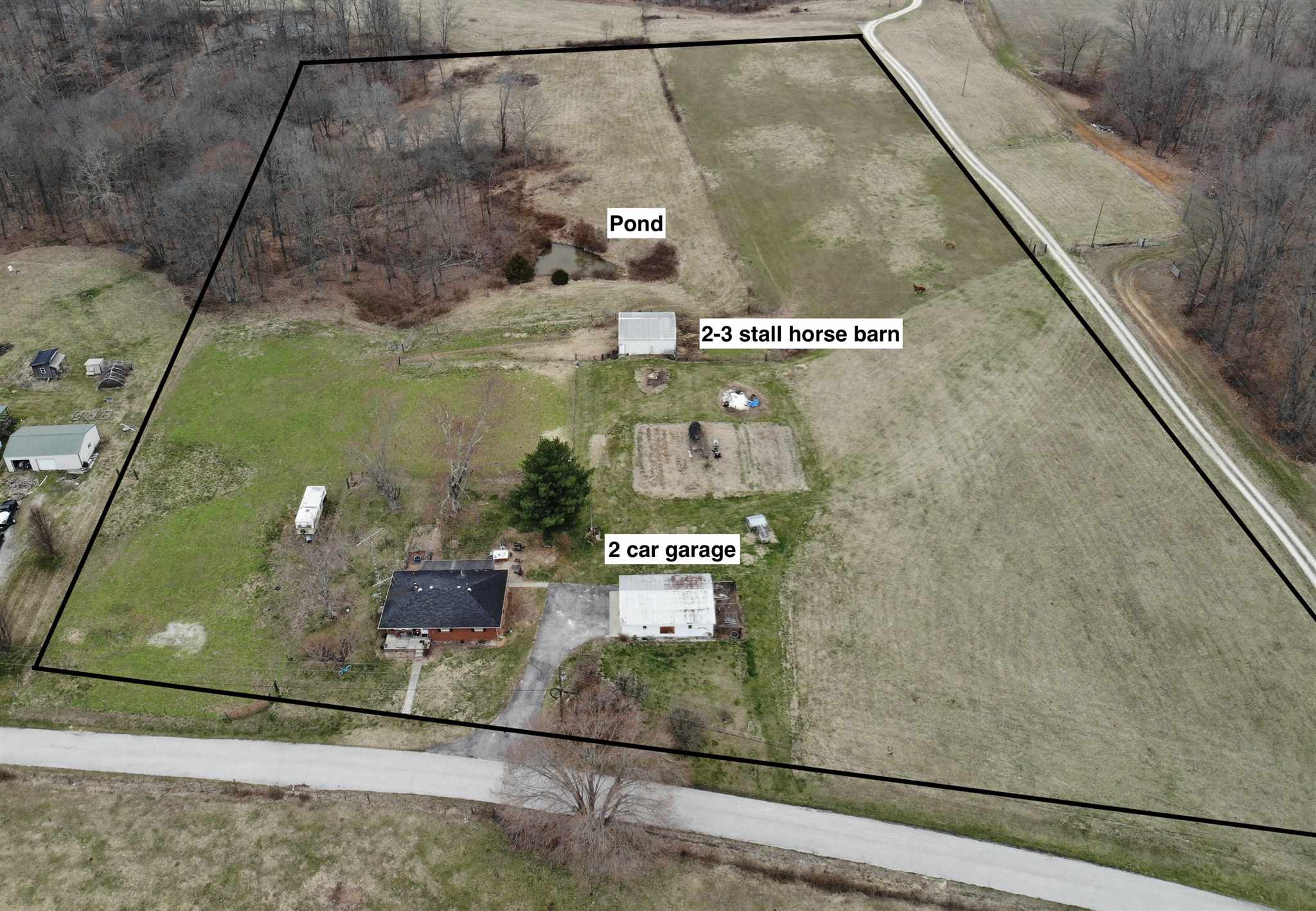 2607 Ditney Ridge Road Bedford, IN 47421 - Photo 2 of 29 Gallery Image 2
