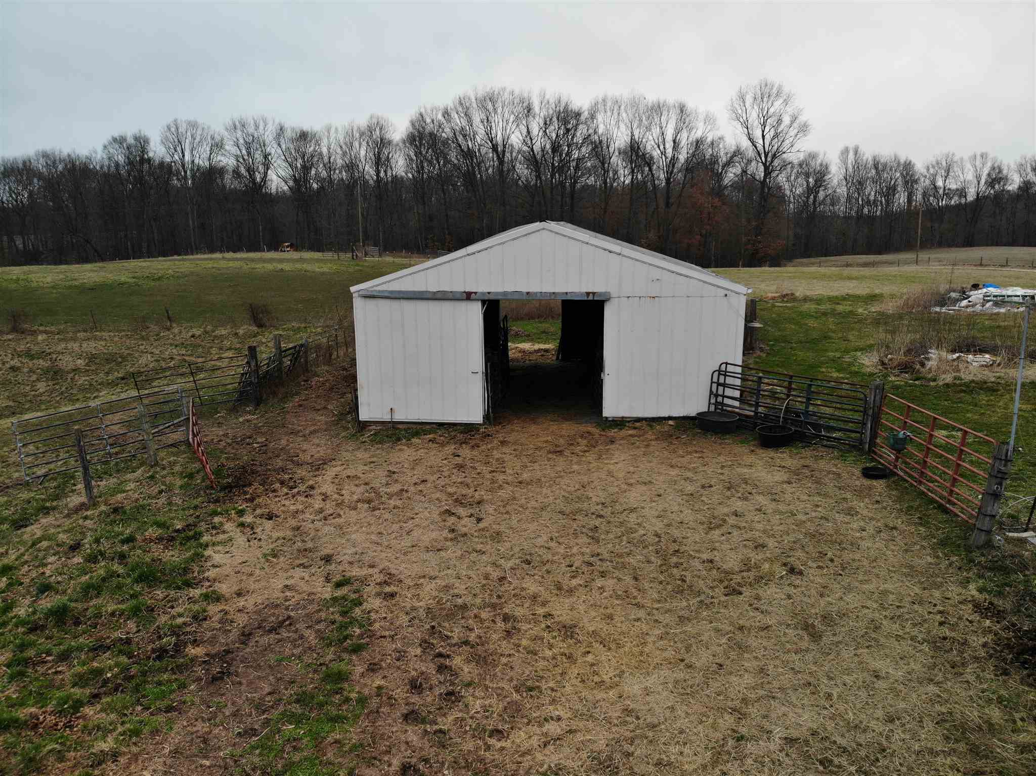2607 Ditney Ridge Road Bedford, IN 47421 - Photo 13 of 29 Gallery Image 13