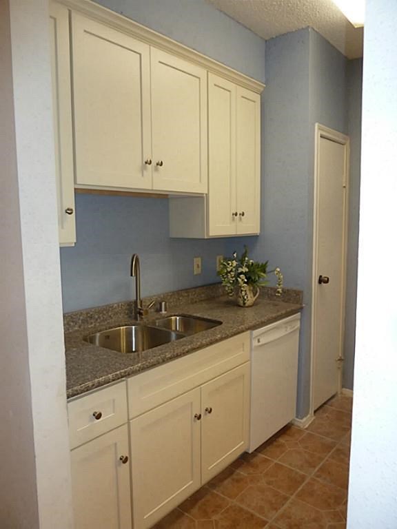 7900 North Stadium Drive, Unit 97 Houston, TX 77030 - Photo 2 of 8
