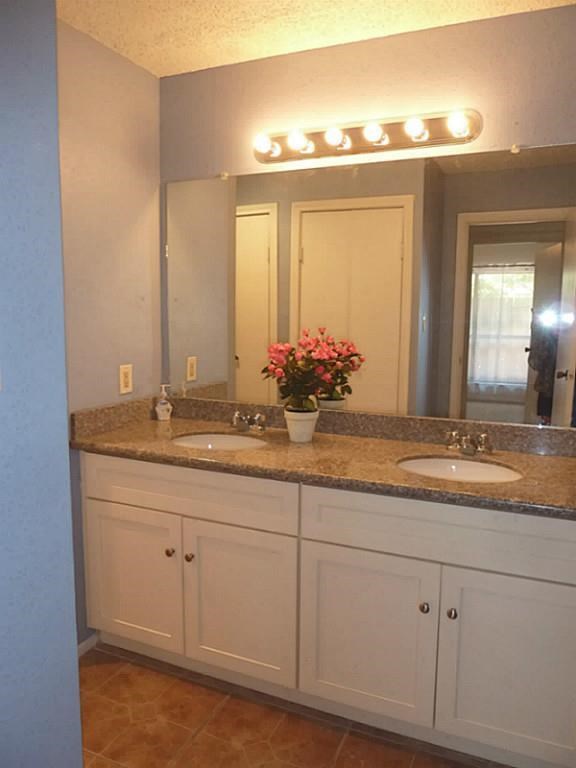 7900 North Stadium Drive, Unit 97 Houston, TX 77030 - Photo 4 of 8