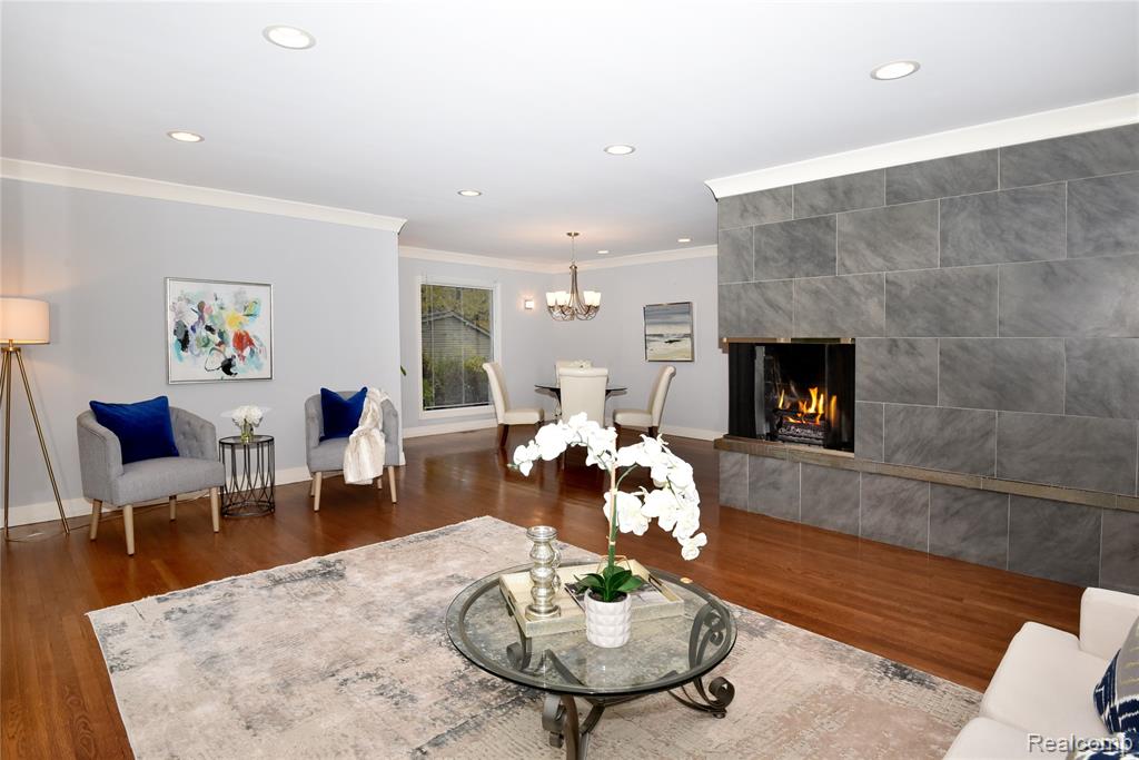 6727 Lahser Road Bloomfield Hills, MI 48301 - Photo 7 of 35 Gallery Image 7