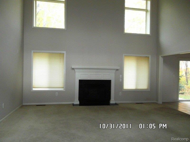 2847 Ranieri Drive Troy, MI 48085 - Photo 3 of 15 zz-mfscnv-RES02396
