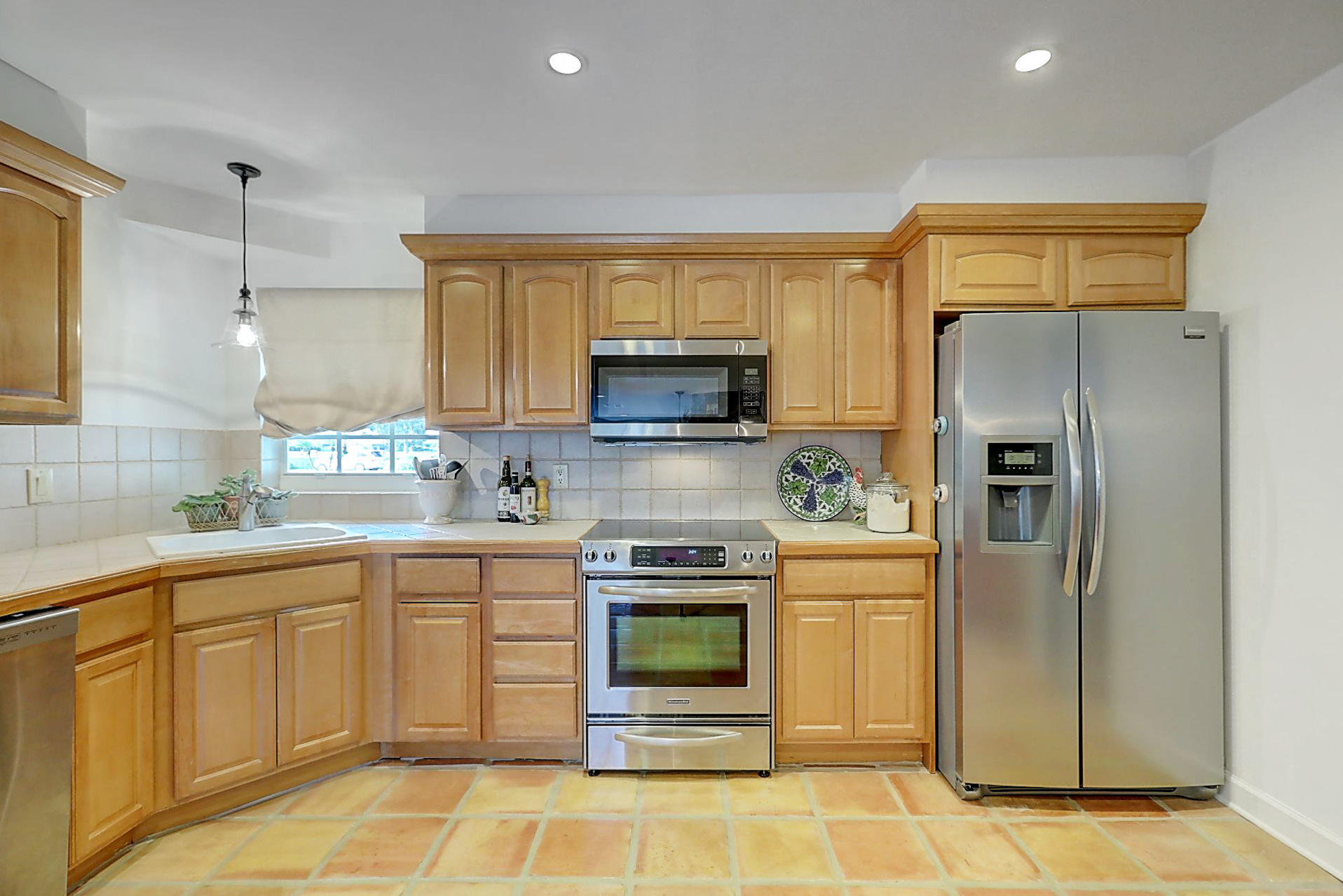 1540 Northwest Britt Road Stuart, FL 34994 - Photo 12 of 40 2087586C-DA42-4032-8E98-8ABCC47F6083