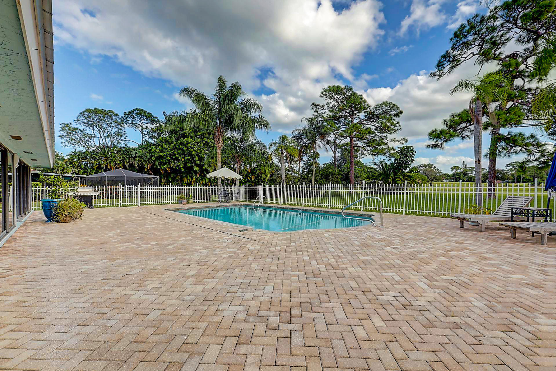 1540 Northwest Britt Road Stuart, FL 34994 - Photo 26 of 40 381F0E38-0100-4C04-9CE2-442119C4F46E