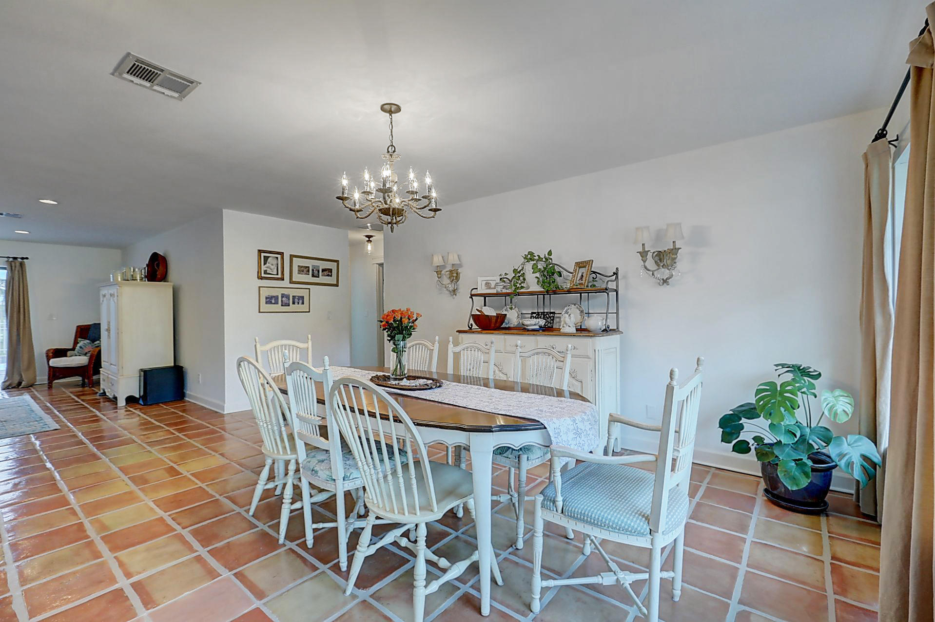 1540 Northwest Britt Road Stuart, FL 34994 - Photo 4 of 40 ABB28637-B200-4E92-B35B-C3629381EADE
