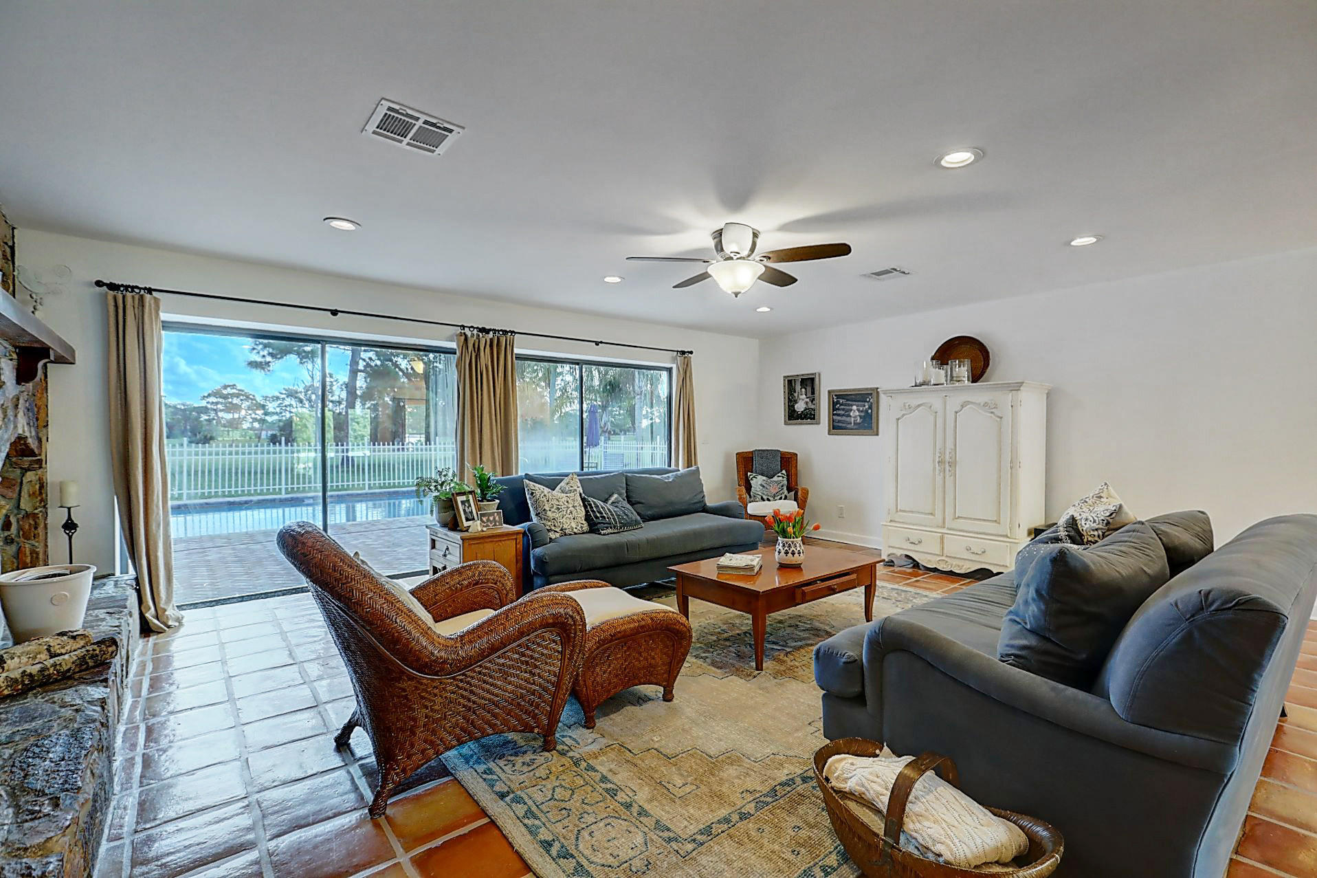 1540 Northwest Britt Road Stuart, FL 34994 - Photo 7 of 40 F270433F-82DC-4844-ACFF-F2F94C7FEF69