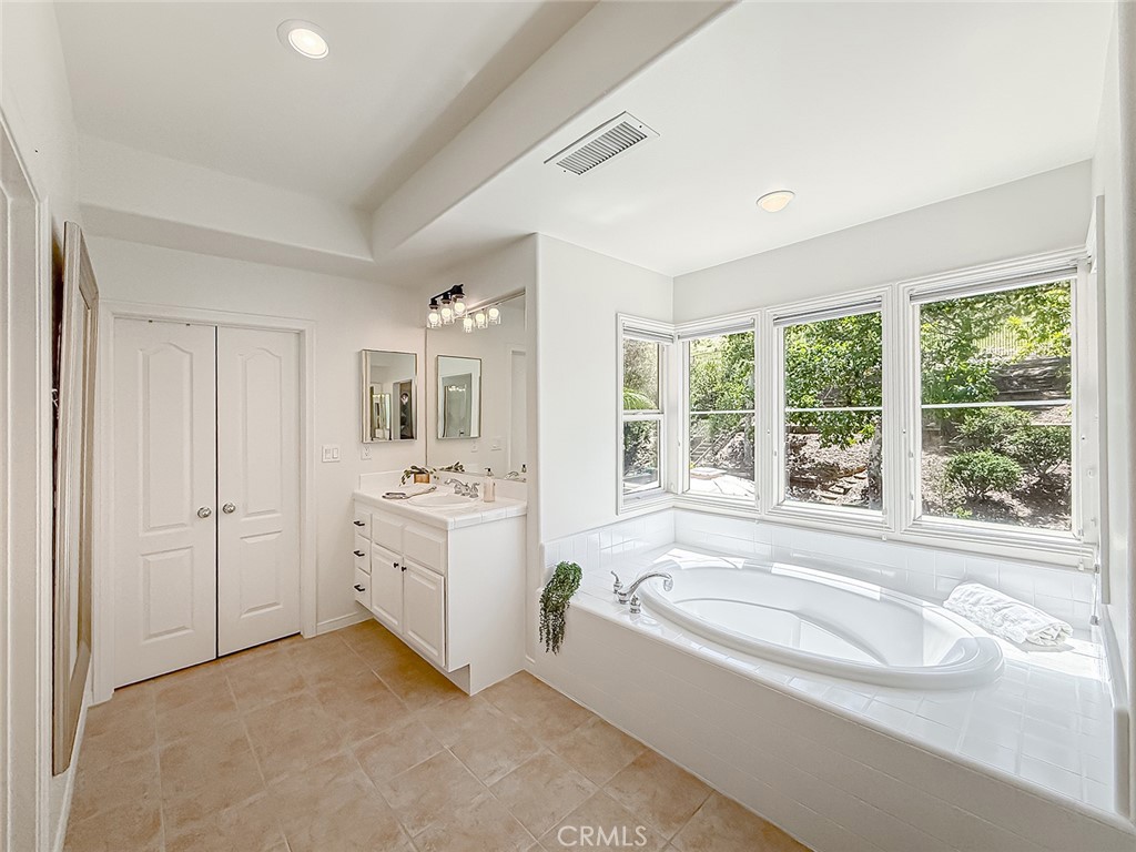 2548 Rudolph Drive Simi Valley, CA 93065 - Photo 57 of 72