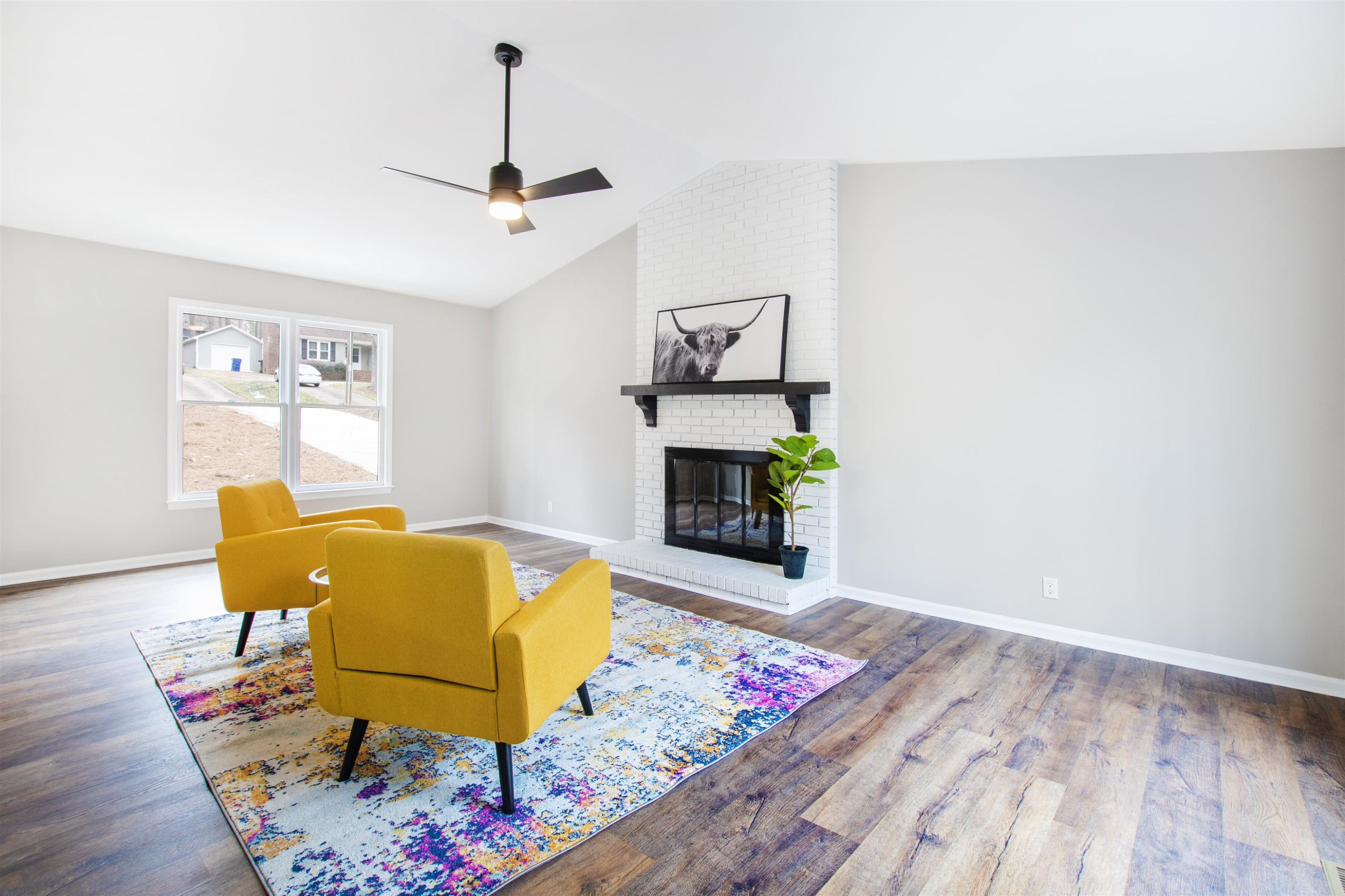 7411 Post Oak Road Raleigh, NC 27615 - Photo 8 of 31 Living Room