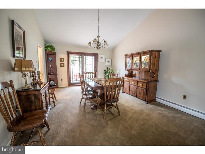 1465 Autumn Road Rydal, PA 19046 - Photo 5 of 24 Dining Room
