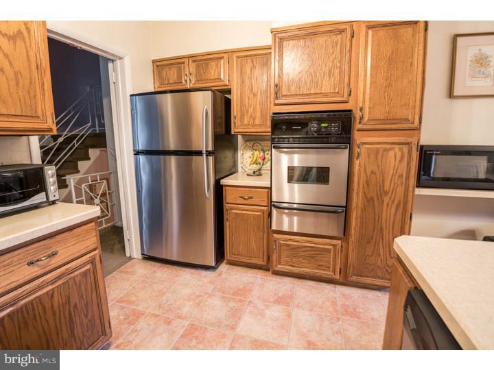 1465 Autumn Road Rydal, PA 19046 - Photo 8 of 24 Kitchen
