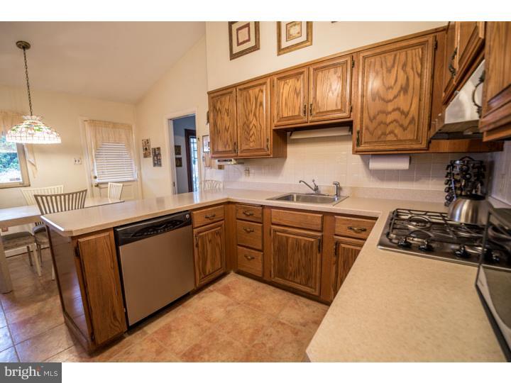 1465 Autumn Road Rydal, PA 19046 - Photo 9 of 24