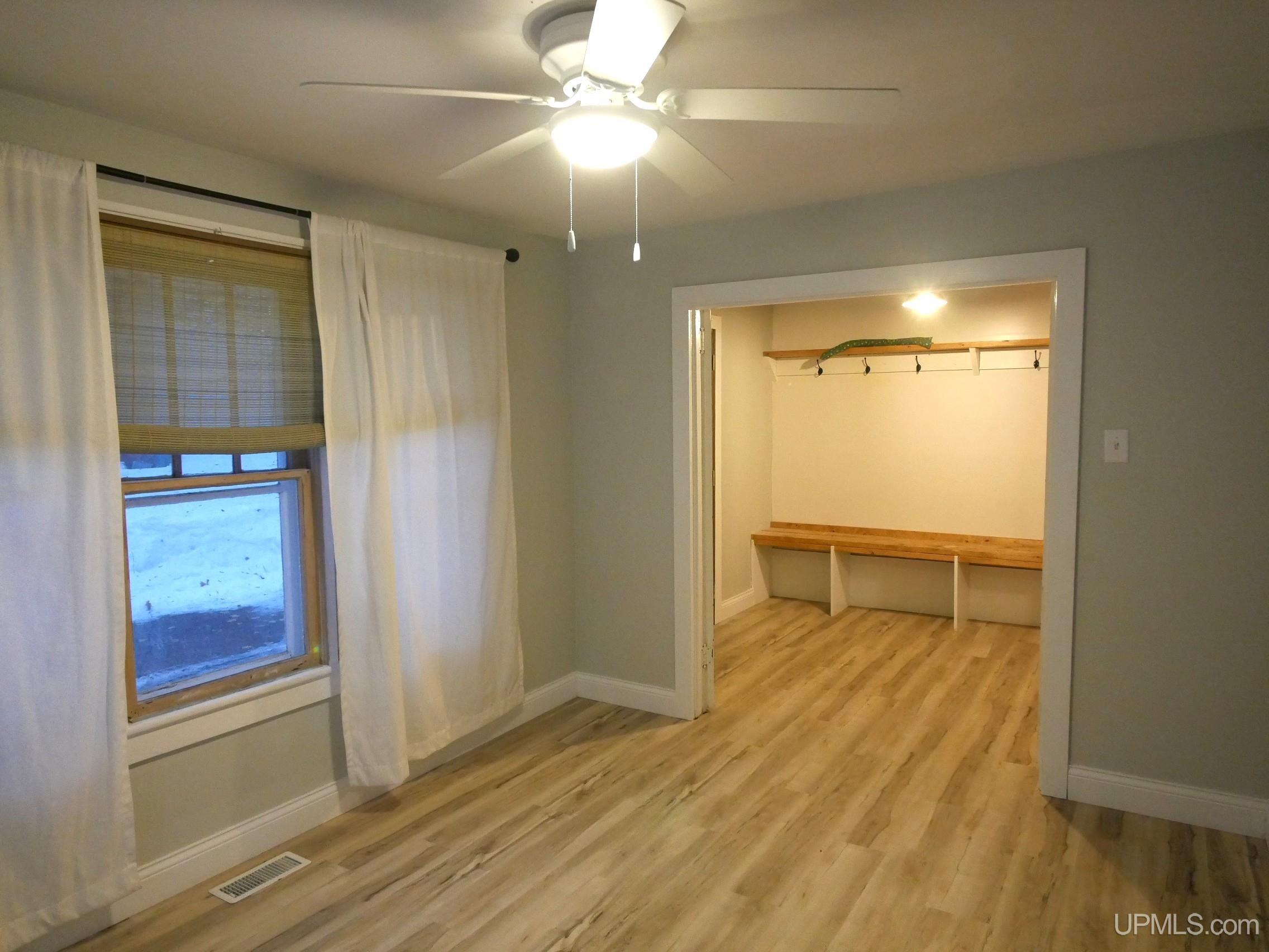 237 Kearsarge Street Calumet, MI 49913 - Photo 33 of 79
