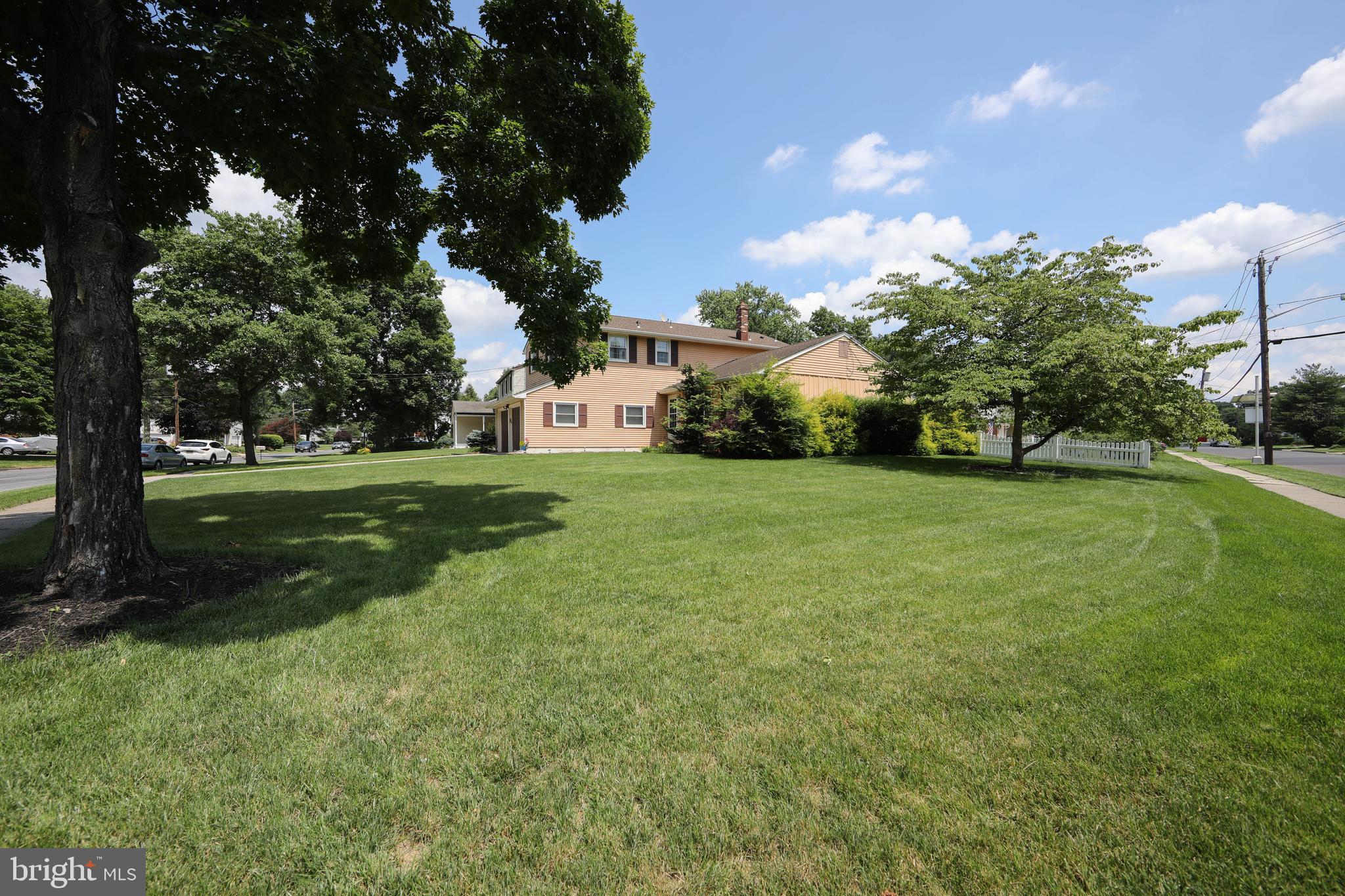 2 Papermill Road Cherry Hill, NJ 08003 - Photo 3 of 38