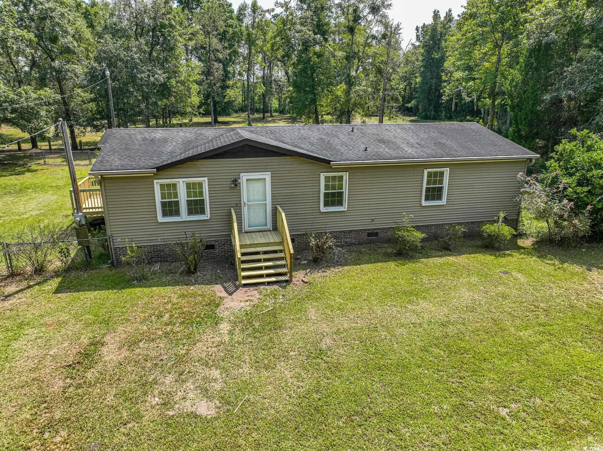 2150 Hazel Road Conway, SC 29526 - Photo 8 of 28 View of front facade featuring a front lawn