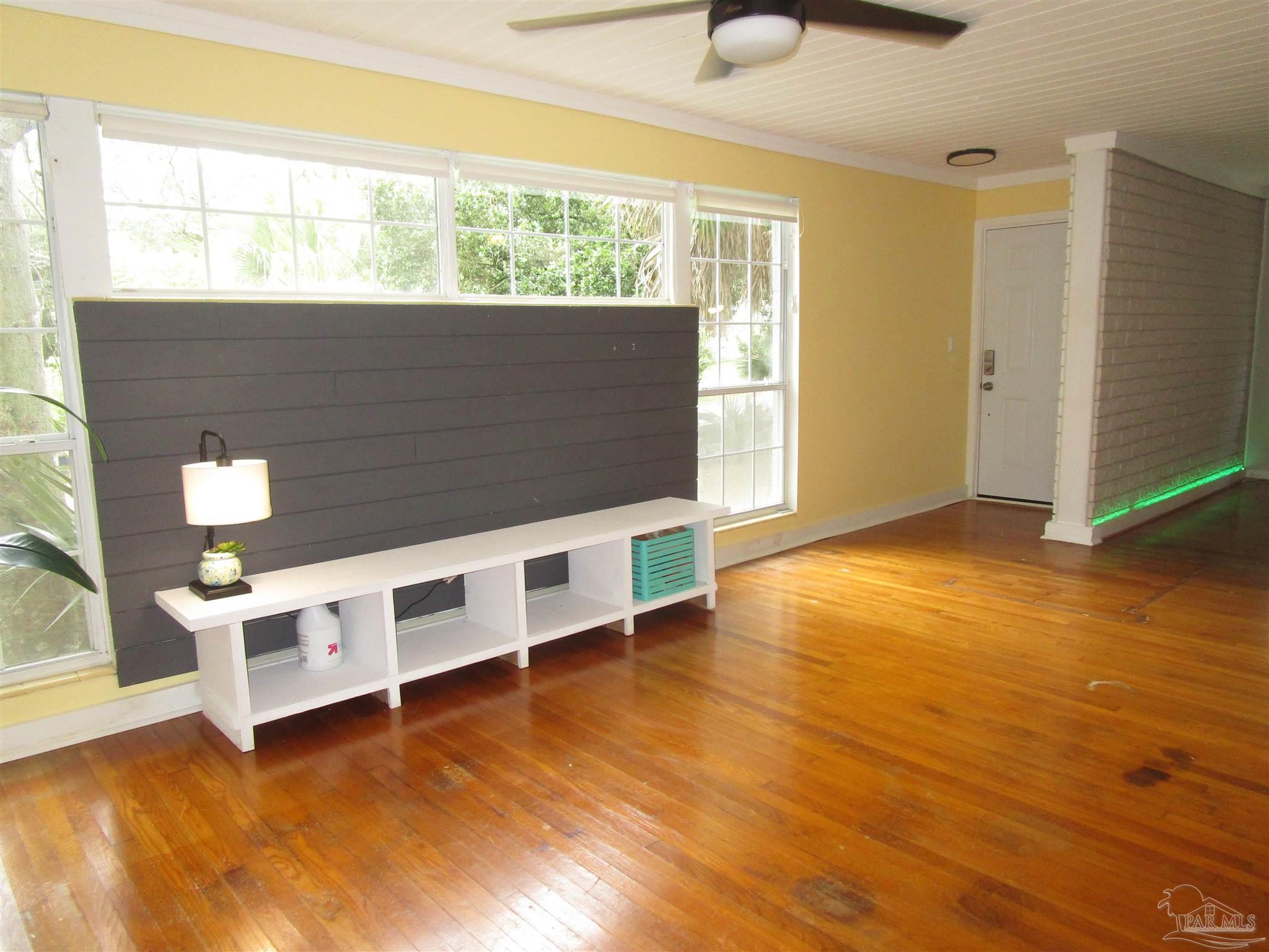 672 Linden Road Pensacola, FL 32503 - Photo 3 of 18 Gallery Image 3