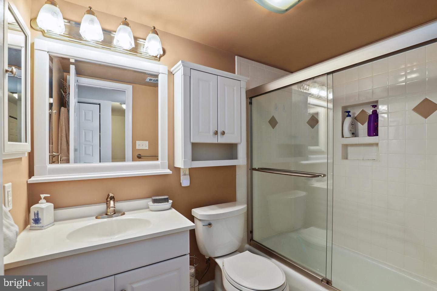 18712 Walkers Choice Road, Unit 3 Gaithersburg, MD 20886 - Photo 6 of 23