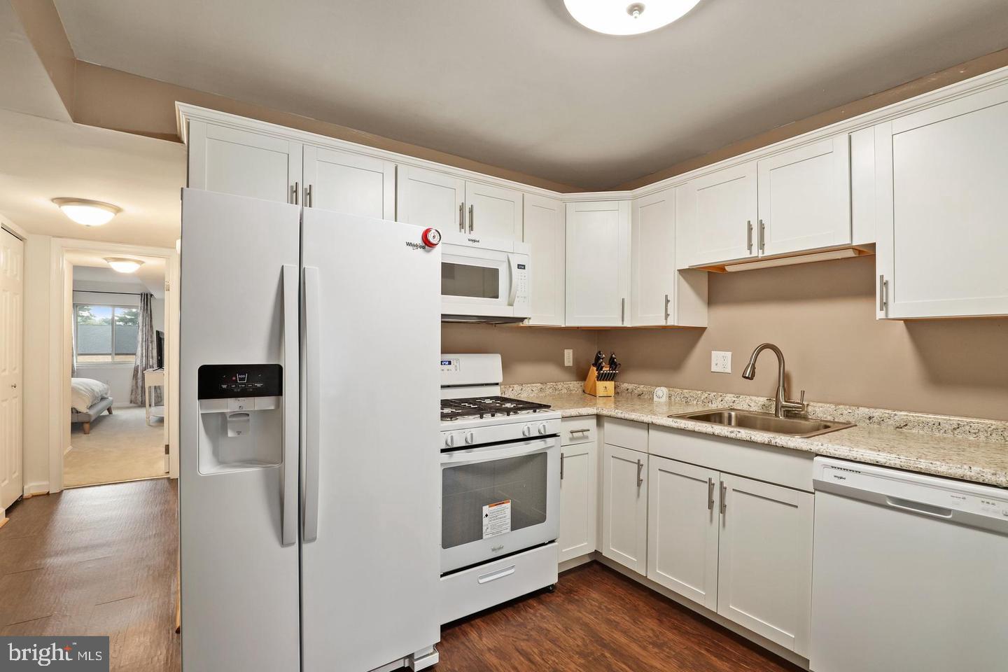 18712 Walkers Choice Road, Unit 3 Gaithersburg, MD 20886 - Photo 8 of 23