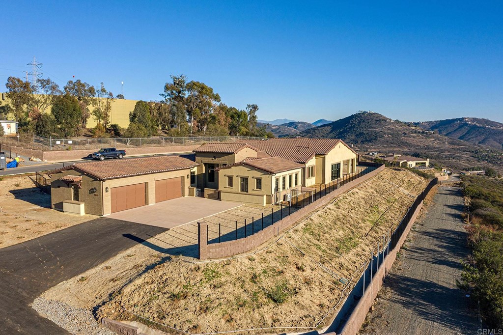 3984 Rancho Summit Drive Encinitas, CA 92024 - Photo 33 of 55