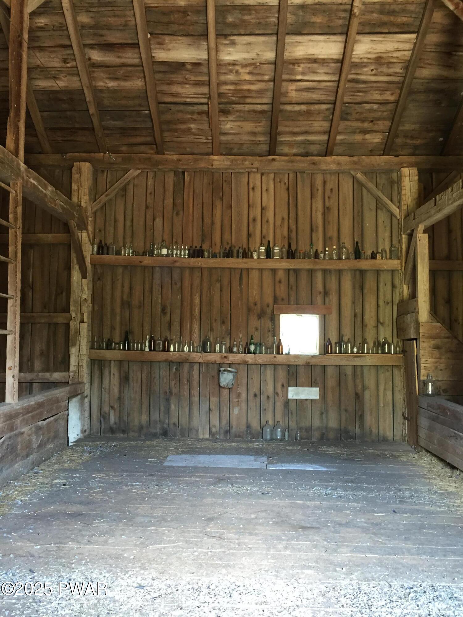 112 Leonard Road Pleasant Mount, PA 18453 - Photo 43 of 47 BARN