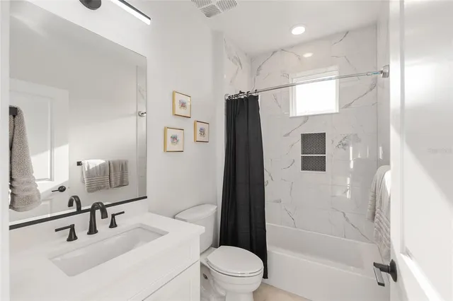 $789,000 | 2601 Southwest Williston Road, Unit 106, Gainesville, FL 32608