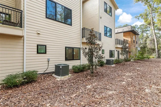 $789,000 | 2601 Southwest Williston Road, Unit 106, Gainesville, FL 32608