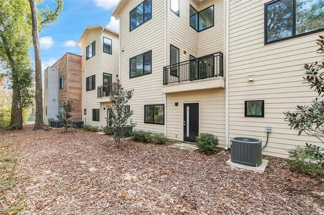 $789,000 | 2601 Southwest Williston Road, Unit 106, Gainesville, FL 32608