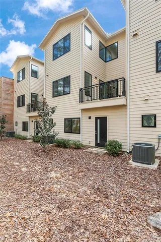 $789,000 | 2601 Southwest Williston Road, Unit 106, Gainesville, FL 32608