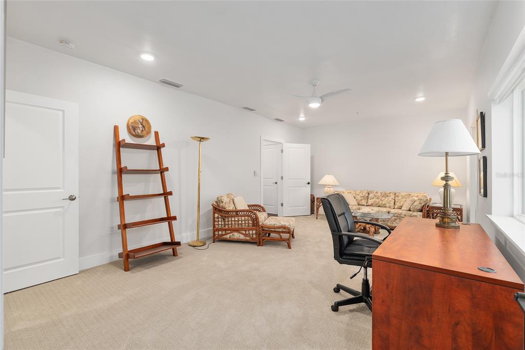 2601 Southwest Williston Road, Unit 106 Gainesville, FL 32608 - Photo 9 of 82