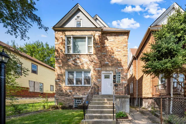 $360,000 | 7924 South Lowe Avenue, Chicago, IL 60620