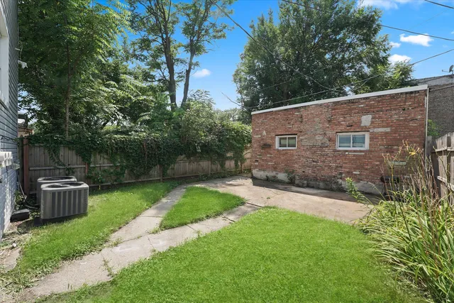 $360,000 | 7924 South Lowe Avenue, Chicago, IL 60620