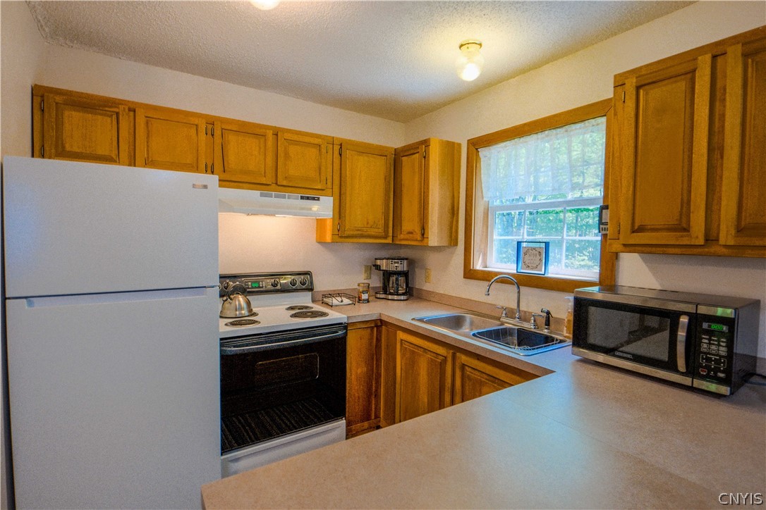 404 Old State Road Redfield, NY 13437 - Photo 12 of 42