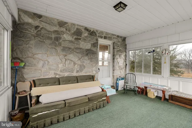 $200,000 | 555 Lincoln Drive, Wernersville, PA 19565