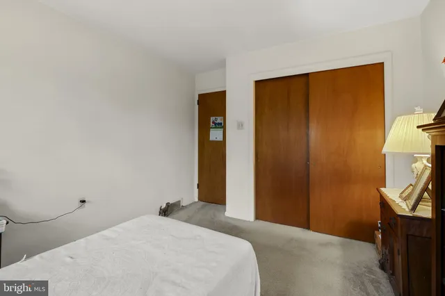 $200,000 | 555 Lincoln Drive, Wernersville, PA 19565