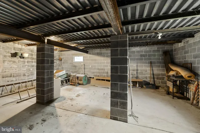 $200,000 | 555 Lincoln Drive, Wernersville, PA 19565