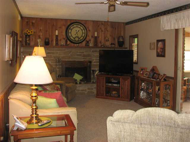 3105 West Airway Road Muncie, IN 47304 - Photo 7 of 30 Gallery Image 7