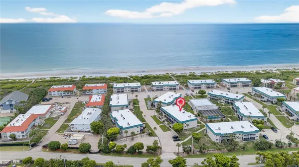 $599,000 | 827 East Gulf Drive, Unit J7, Sanibel, FL 33957