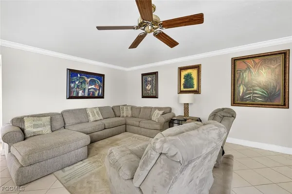 $599,000 | 827 East Gulf Drive, Unit J7, Sanibel, FL 33957