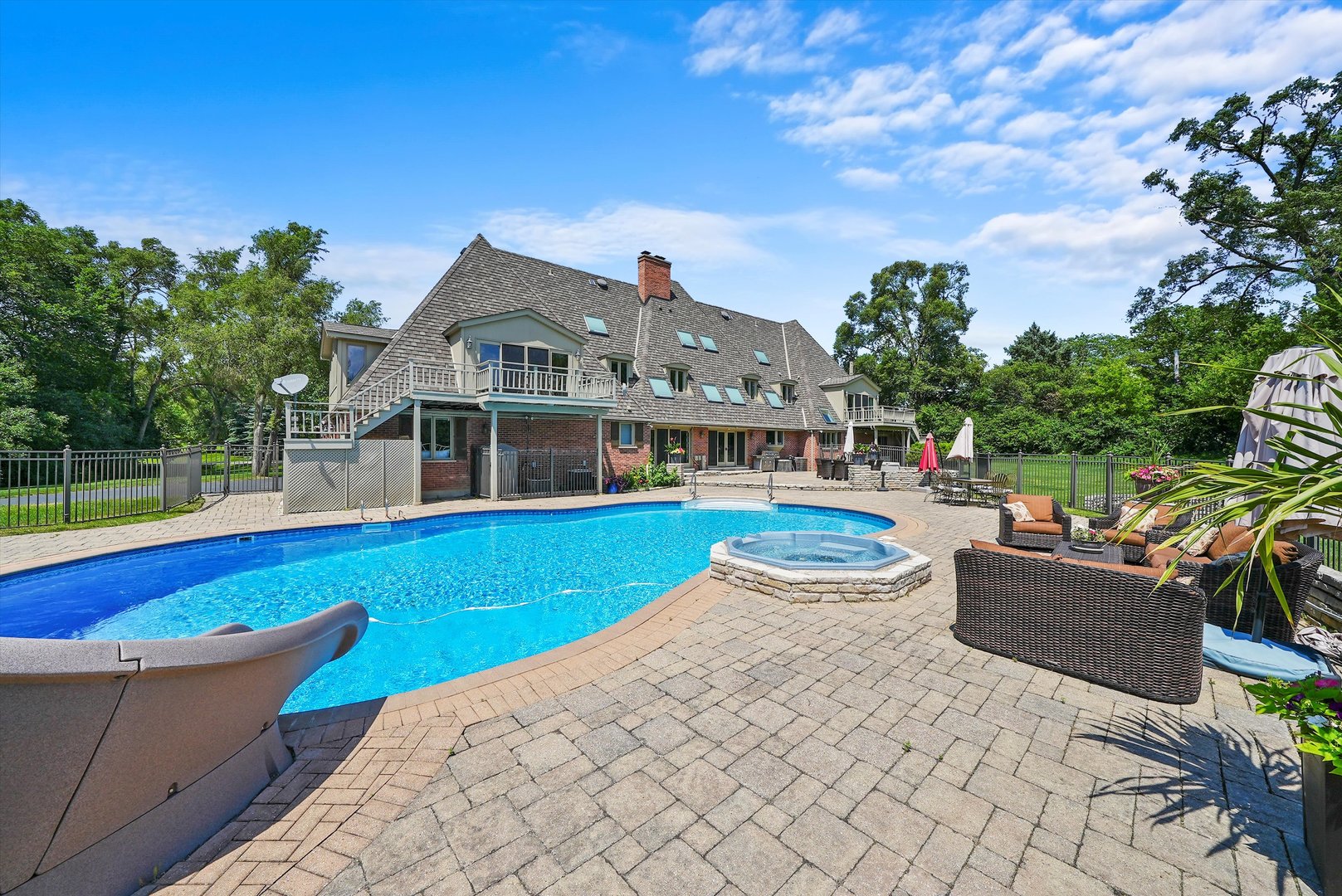 673 Milton Road Inverness, IL 60067 - Photo 109 of 125