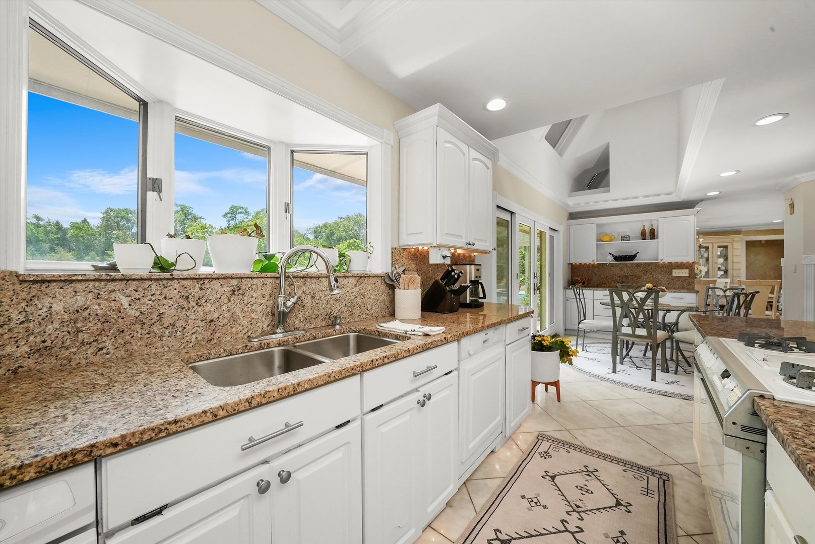 673 Milton Road Inverness, IL 60067 - Photo 23 of 125