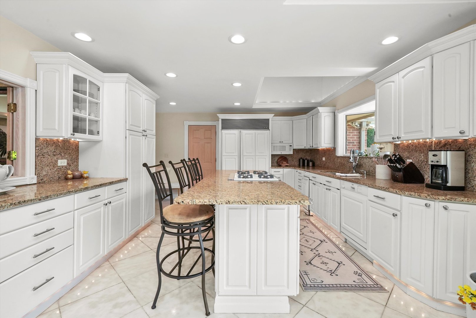 673 Milton Road Inverness, IL 60067 - Photo 31 of 125